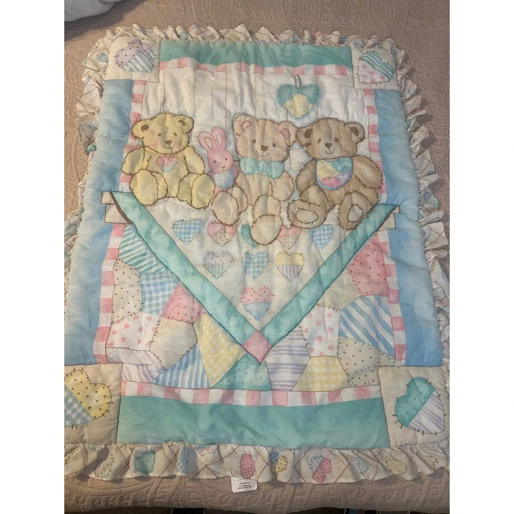 Vintage Teddy Bear Bunny Baby Comforter Pastel Patchwork Ruffle Quilt 33x42